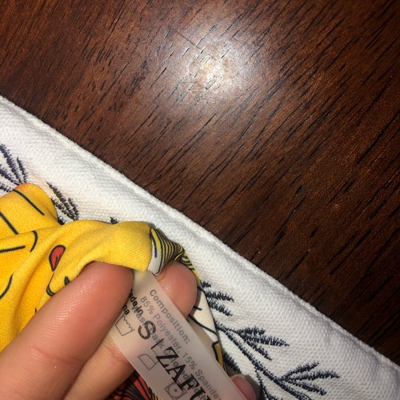 NWOT ZAFUL YELLOW FLORAL BANDEAU BIKINI - Picture 3 of 3